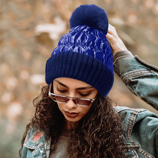 H8006-@NV@ONESIZE-50AC-50PO@-605538@525@05 Fleece-Lined Puffer Knit Pom Pom Beanie Hats